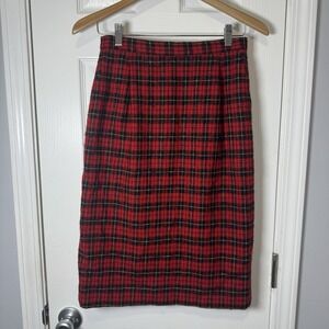 Pendleton Vintage Red Plaid Skirt 100 % Virgin‎ Wool Size 8P Tartan